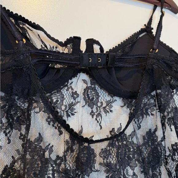 Victoria's Secret Very Sexy Black Lace Slip - Picture 5 of 8